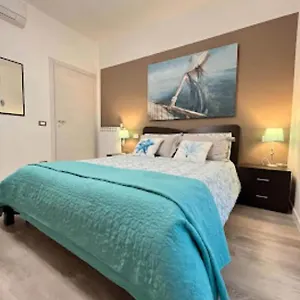 And Easy Apartment