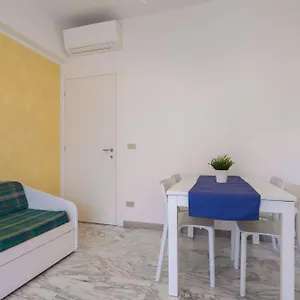 Mizar 2 Apartment