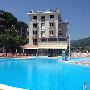 3* Hotel Paco