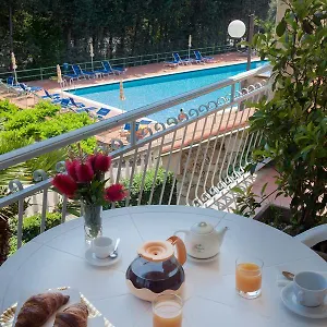 3* Aparthotel Pian Dei Boschi
